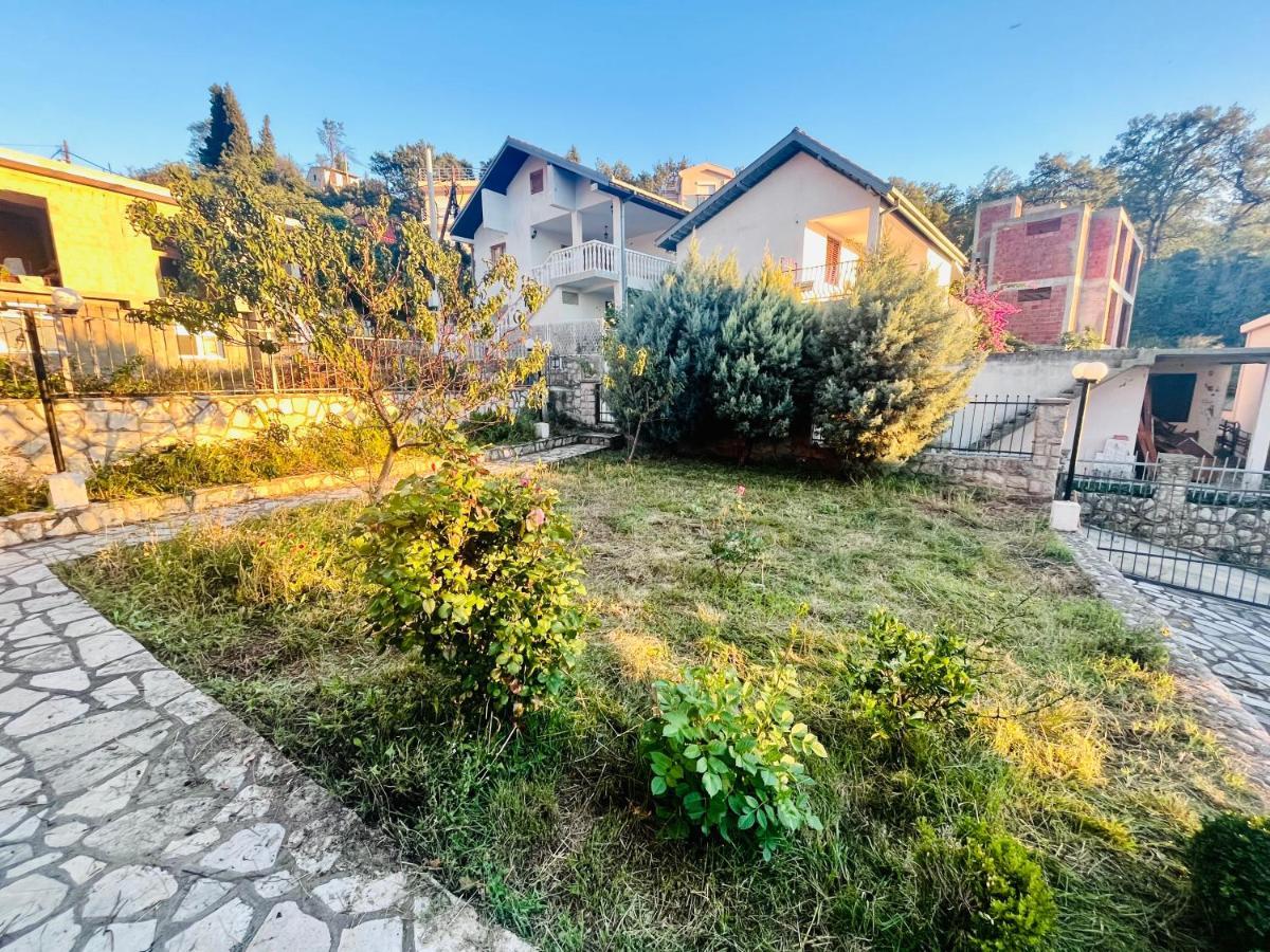 Apartments In Villa Viktoria Sutomore Luaran gambar