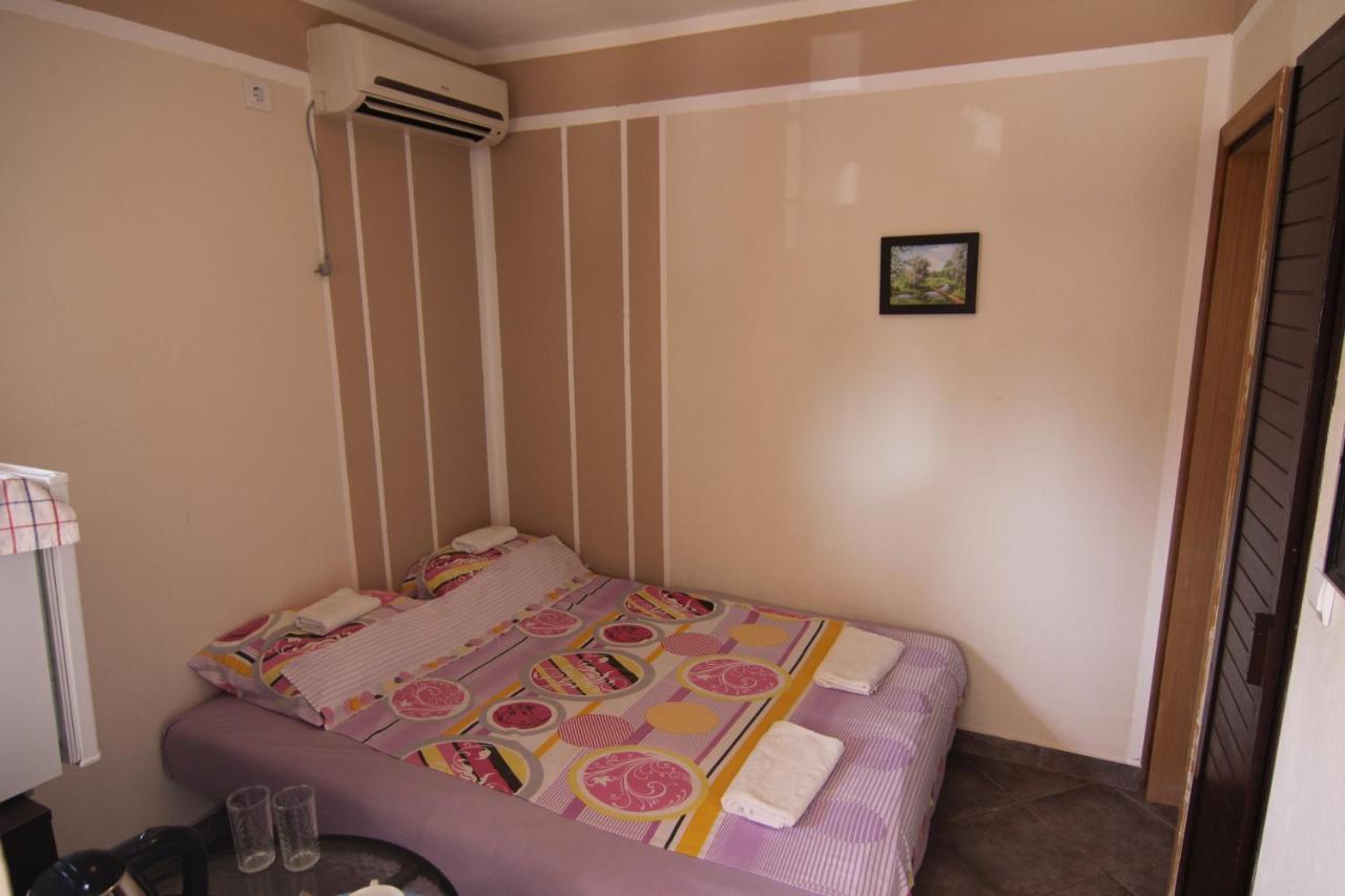 Apartments In Villa Viktoria Sutomore Luaran gambar