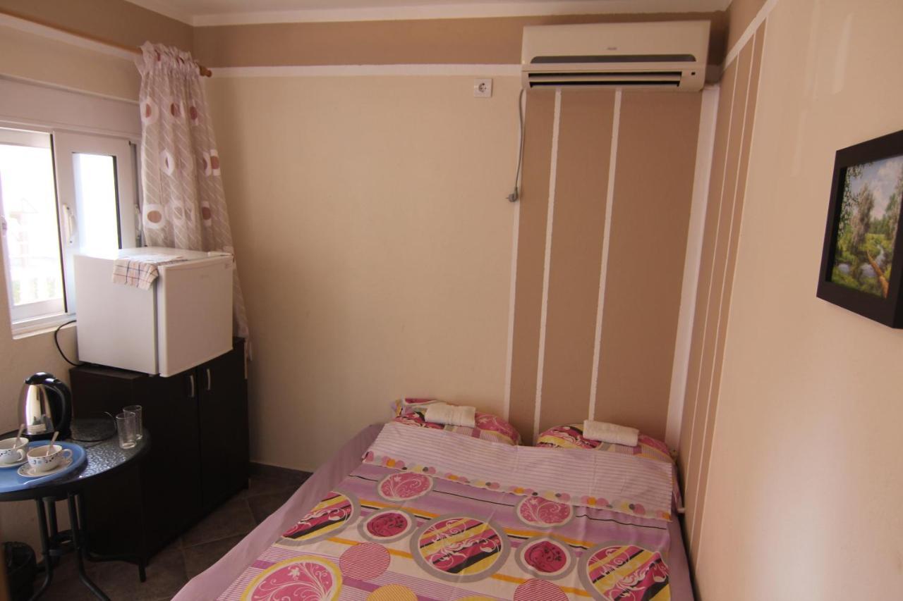 Apartments In Villa Viktoria Sutomore Luaran gambar
