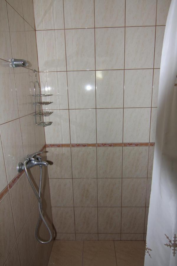 Apartments In Villa Viktoria Sutomore Luaran gambar