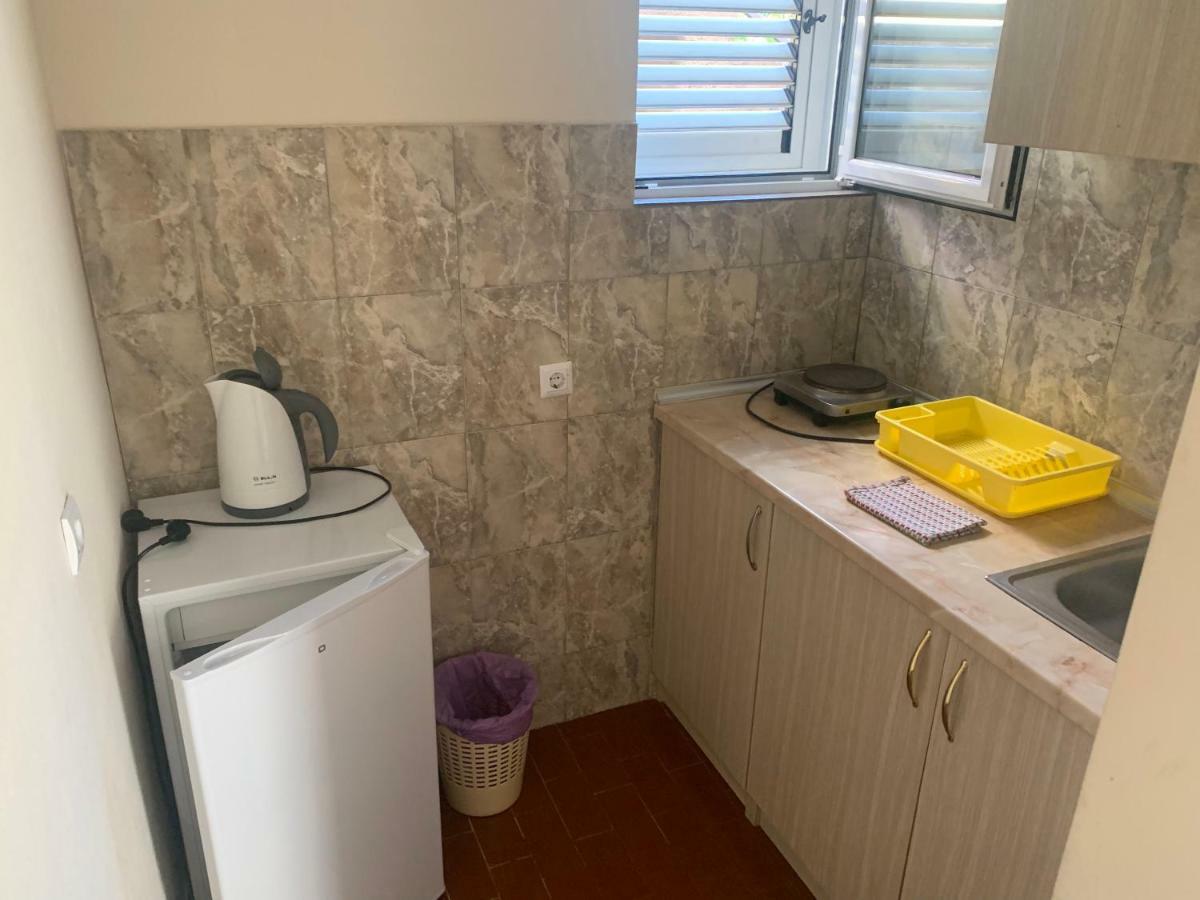 Apartments In Villa Viktoria Sutomore Luaran gambar